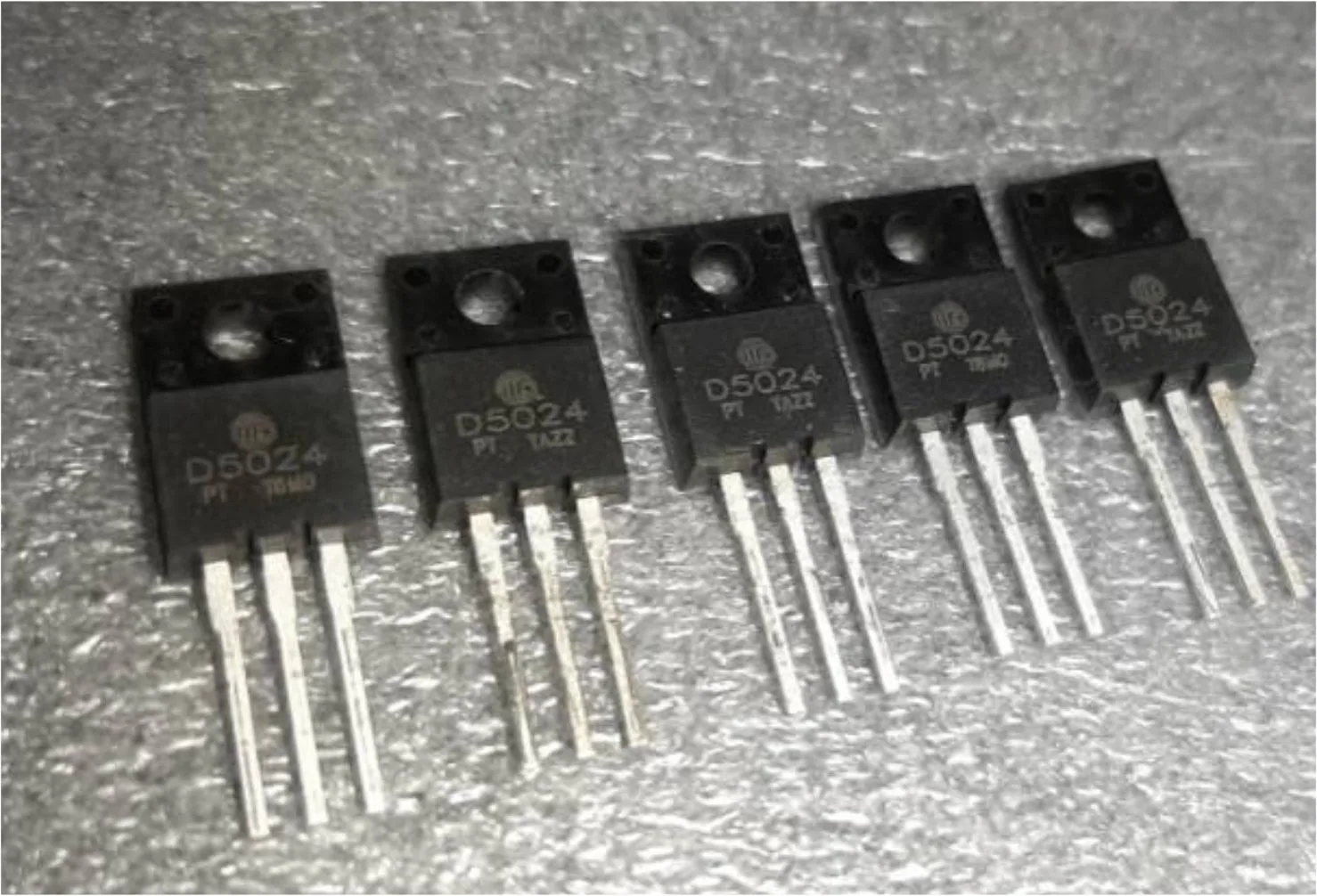 gambar transistor horizontal d5024