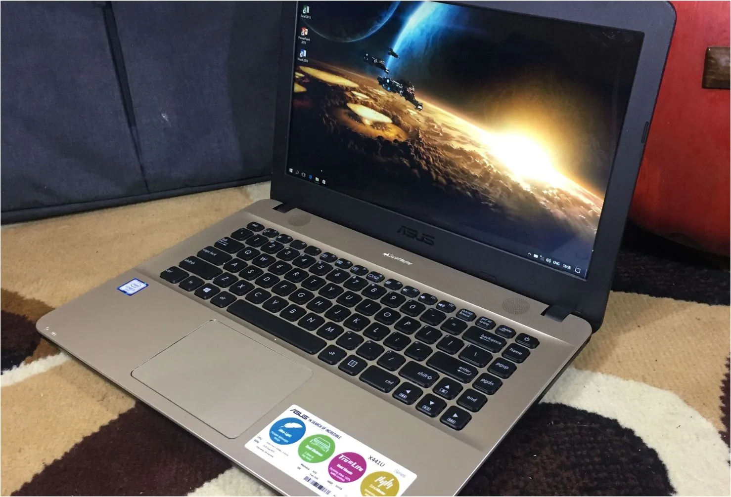 spesifikasi laptop asus 2017